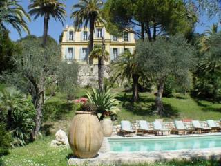 Hotel La Rivolte à Grasse Extérieur photo
